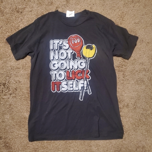 Other - Mens graphic tee